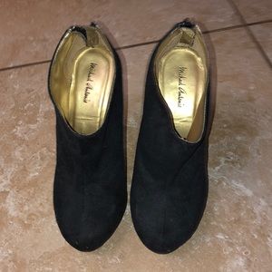 Michael Antonio suede ankle booties